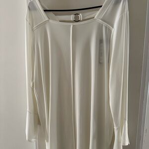 NWT Piccadilly ivory top w flare cuff sleeves sz LG